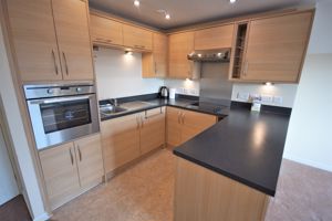 Kitchen- click for photo gallery